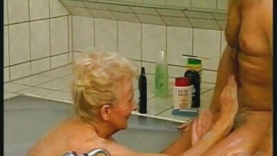 Underbar blond hanrej fru tar creampies från 2 BBC som lydiga fästman filmer